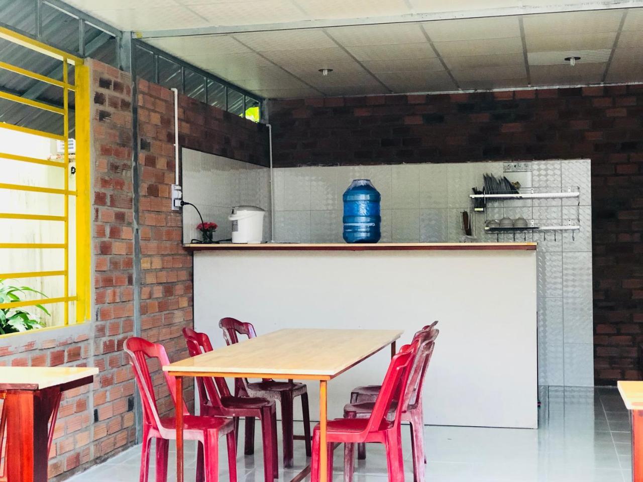Kim Nhung Bungalow Дуонг-Донг Экстерьер фото